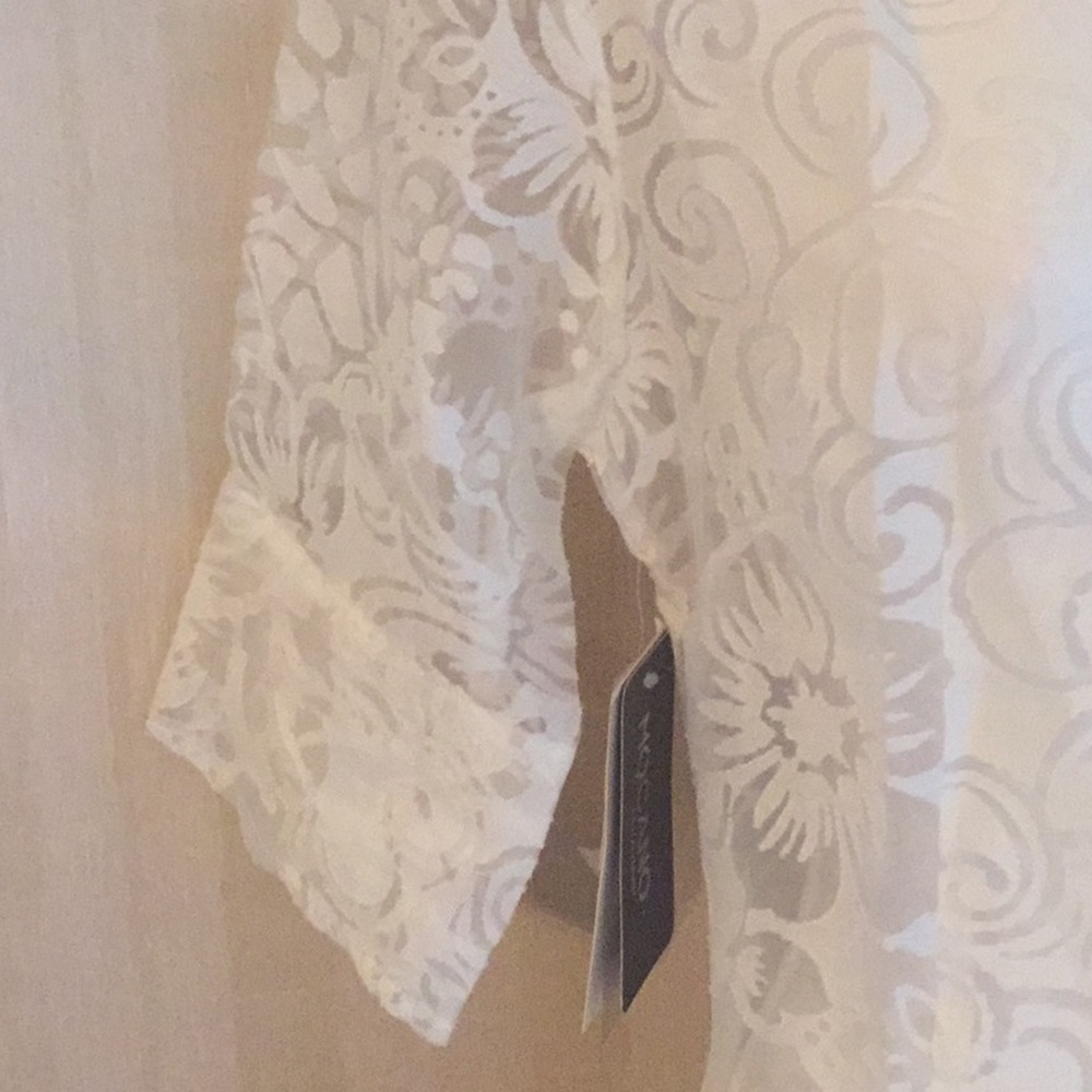 ⭐️⭐️2XHOST PICK⭐️⭐️Blouse collared short sleeve front button down - Picture 5 of 8